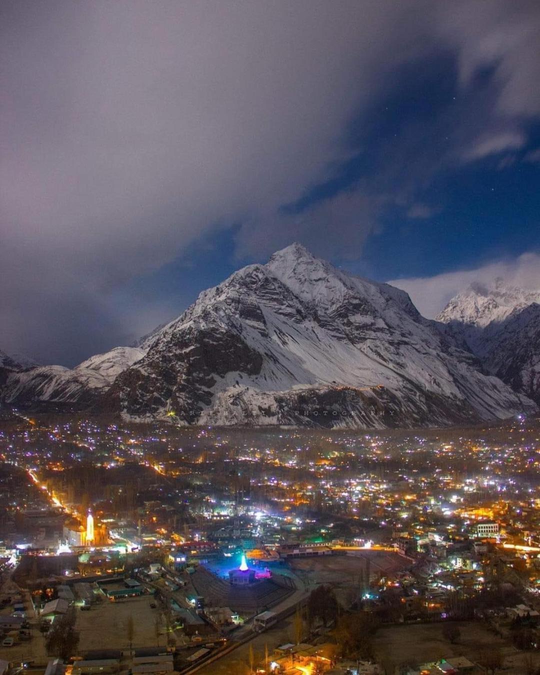 Hikal Guest House Karimabad  Экстерьер фото